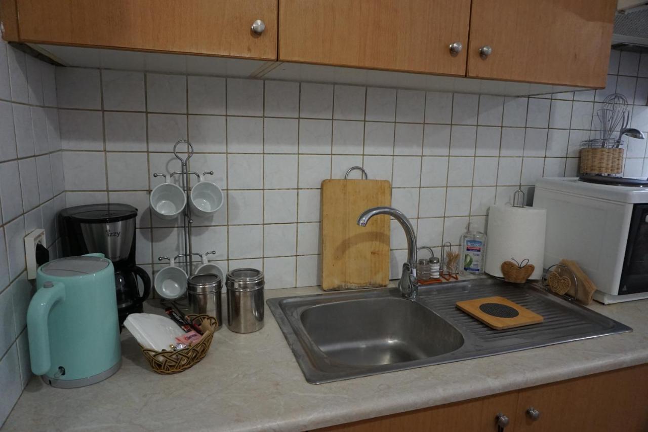 Mara'S Cozy City Apt كاندية المظهر الخارجي الصورة