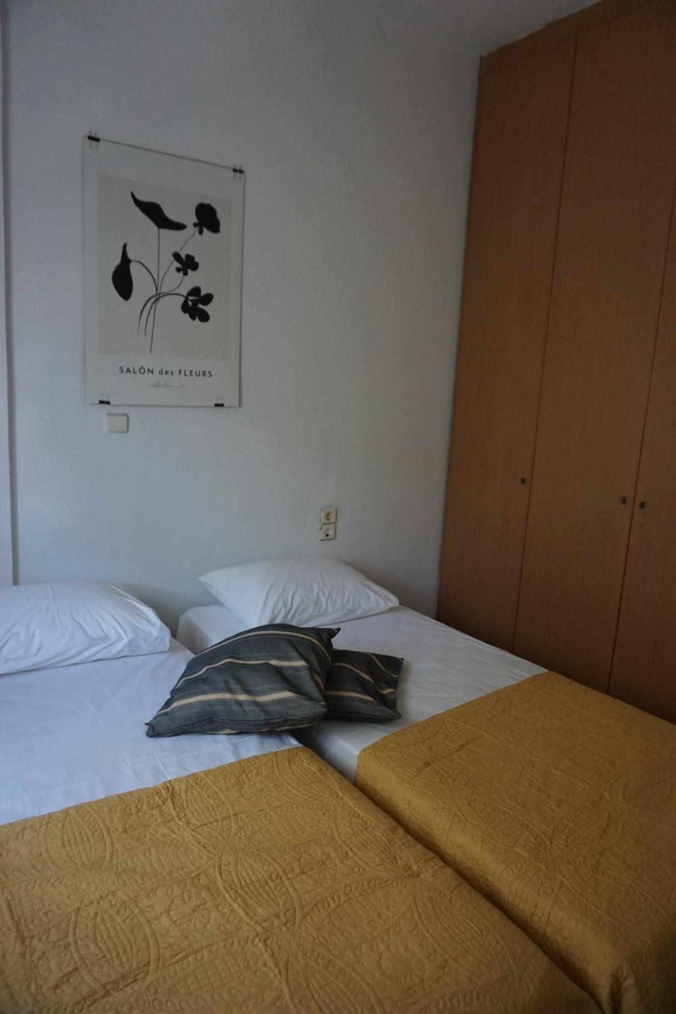 Mara'S Cozy City Apt كاندية المظهر الخارجي الصورة
