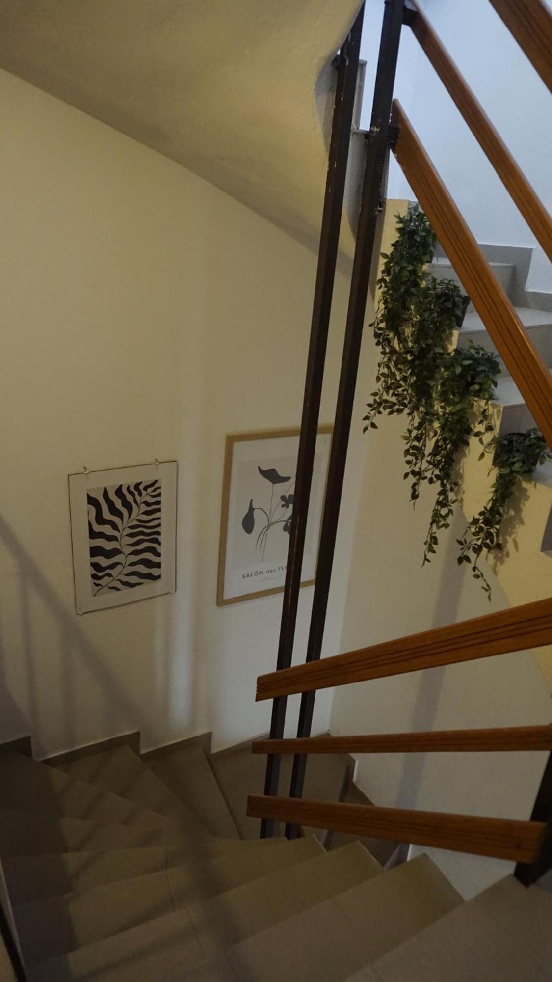 Mara'S Cozy City Apt كاندية المظهر الخارجي الصورة